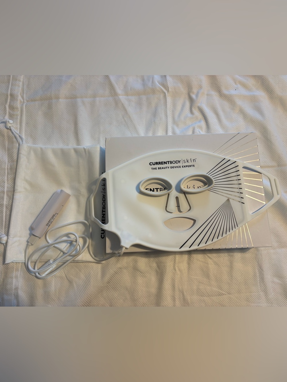 CurrentBody Skin Red LED Face Mask White